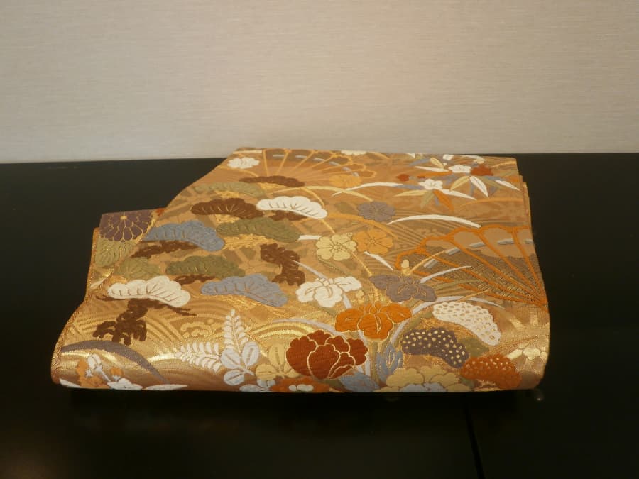 帯【東広島店】 広島県東広島市にあるザ・ゴールド 東広島店の画像1