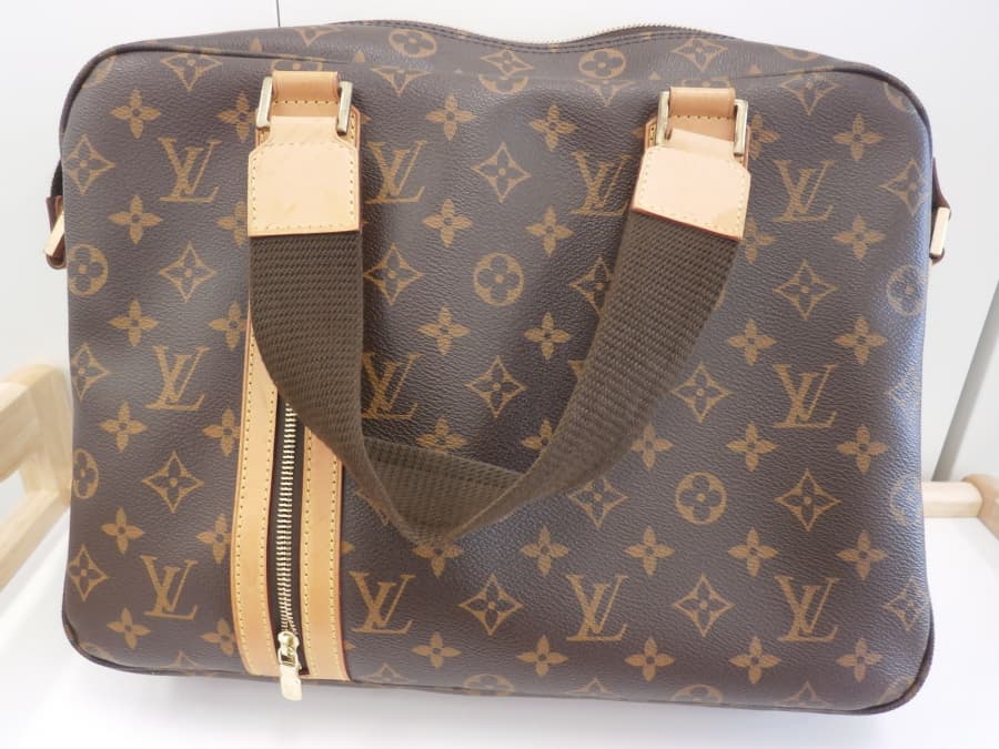 ルイ・ヴィトン　サック　ボスフォール【福山神辺店】 広島県福山市にあるザ・ゴールド 福山神辺店の画像1