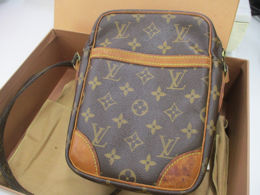 ルイ・ヴィトン　ダヌーブ　ショルダーバッグの買取実績【福山神辺店/広島県/福山市】 広島県福山市にあるザ・ゴールド 福山神辺店の画像1