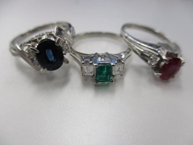 色石リング３点【福山神辺店】 広島県福山市にあるザ・ゴールド 福山神辺店の画像1
