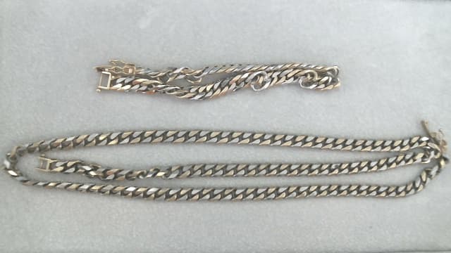 K18、Pt900　喜平ネックレスの買取実績【福山神辺店/広島県/福山市】 広島県福山市にあるザ・ゴールド 福山神辺店の画像1