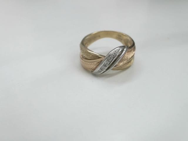 コンビリング【福山神辺店】 広島県福山市にあるザ・ゴールド 福山神辺店の画像1