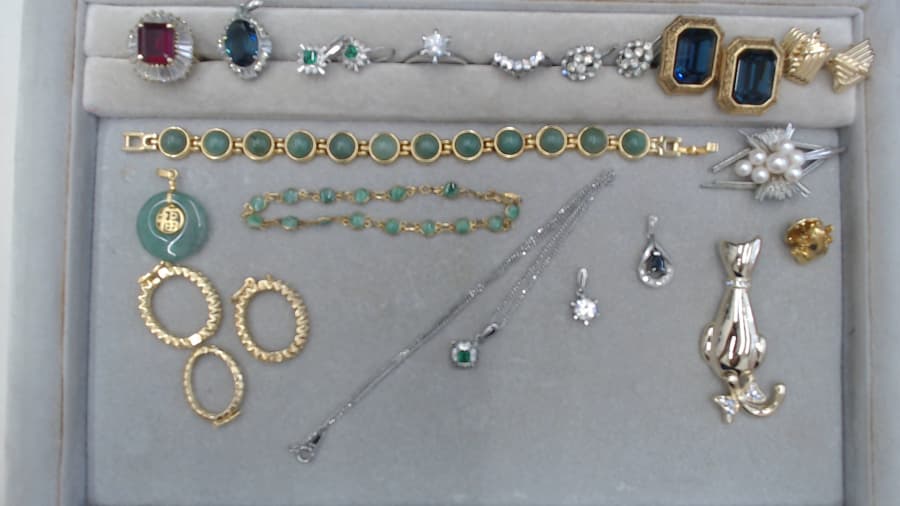 金メッキアクセサリーの買取実績【曙店/広島県/広島市/東区】 広島県広島市にあるザ・ゴールド 曙店の画像1