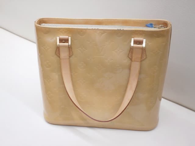 ルイヴィトン　ヒューストン【曙店】 広島県広島市にあるザ・ゴールド 曙店の画像1