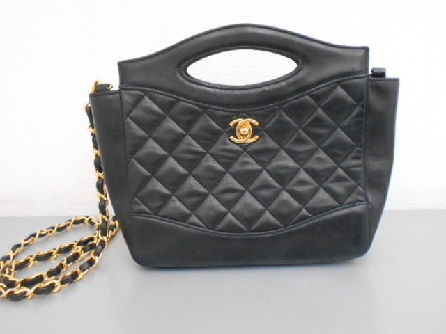 シャネル　チェーンバッグの買取実績【曙店/広島県/広島市/東区】 広島県広島市にあるザ・ゴールド 曙店の画像1