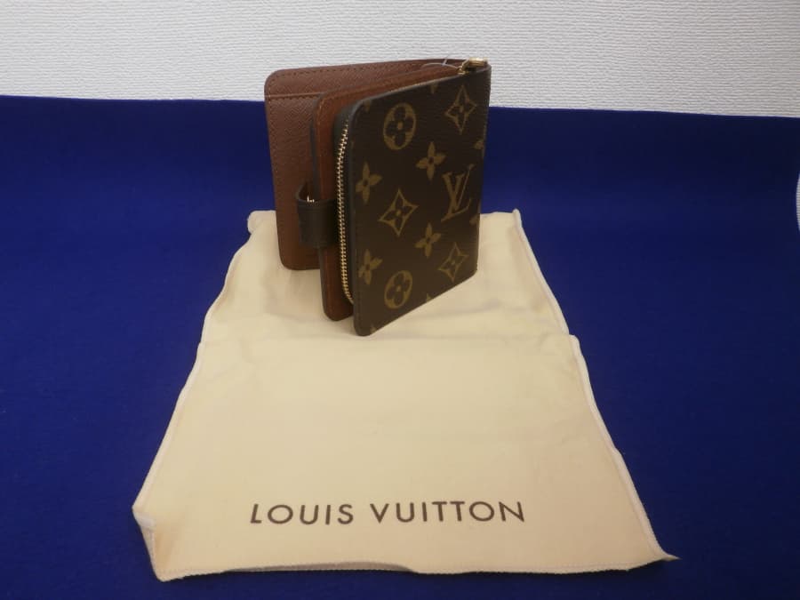 ルイヴィトン　二つ折り財布【曙店】 広島県広島市にあるザ・ゴールド 曙店の画像1