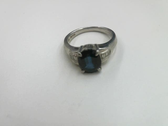 プラチナ900色石リング【福山東店】 広島県福山市にあるザ・ゴールド 福山東店の画像1