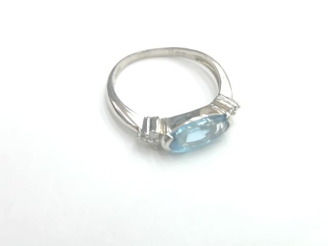 プラチナ９５０色石付きリング【福山東店】 広島県福山市にあるザ・ゴールド 福山東店の画像1