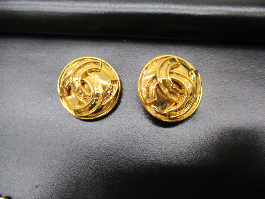 シャネル　イヤリングの買取実績【福山東店/広島県/福山市】 広島県福山市にあるザ・ゴールド 福山東店の画像1