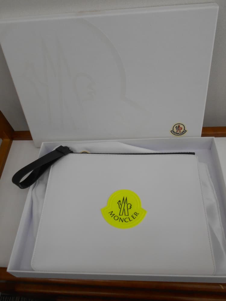 モンクレール　バッグ　買取　【倉敷店】 岡山県倉敷市にあるザ・ゴールド 倉敷店の画像1