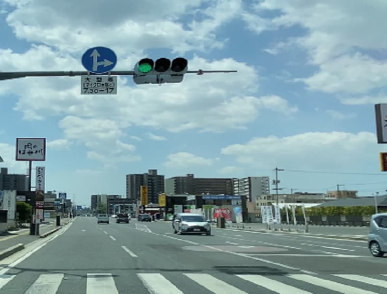 岡山駅方面からお越しの場合