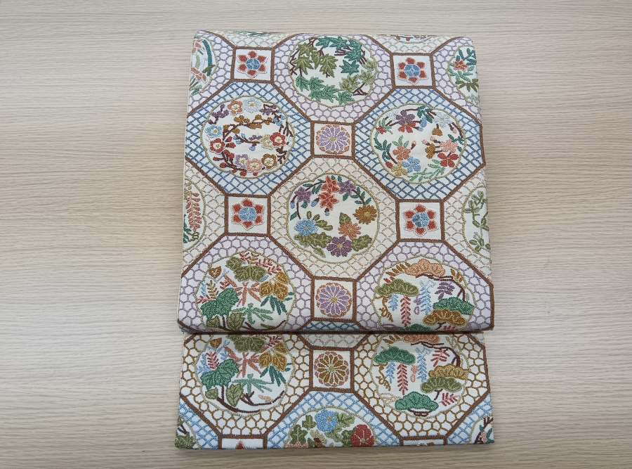 帯・着物　買取実績【岡山県/岡山市/北区】 岡山県岡山市にあるザ・ゴールド 岡山中央店の画像1