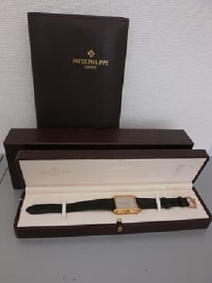 時計　パテック・フィリップ　買取【岡山中央店】 岡山県岡山市にあるザ・ゴールド 岡山中央店の画像1