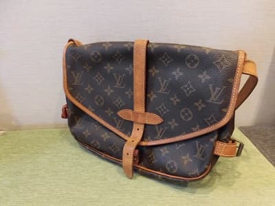 ヴィトン☆ソミュール【富士店】 静岡県富士市にあるザ・ゴールド 富士店の画像1