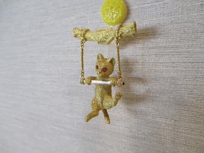 18金とプラチナ900のコンビのブローチ【浜松若林店】 静岡県浜松市にあるザ・ゴールド 浜松若林店の画像1