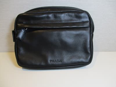 プラダのポーチ【浜松若林店】 静岡県浜松市にあるザ・ゴールド 浜松若林店の画像1