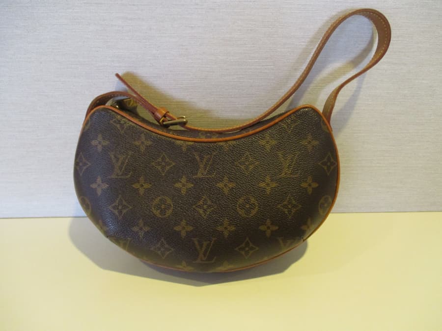 ポシェットクロワッサンの買取実績【浜松若林店/静岡県/浜松市】 静岡県浜松市にあるザ・ゴールド 浜松若林店の画像1