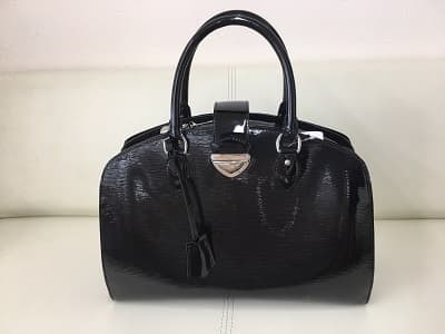 ルイヴィトン　ポンヌフGM【136号三島店】 静岡県三島市にあるザ・ゴールド 136号三島店の画像1