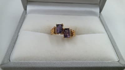 色石付き18金リング【136号三島店】 静岡県三島市にあるザ・ゴールド 136号三島店の画像1