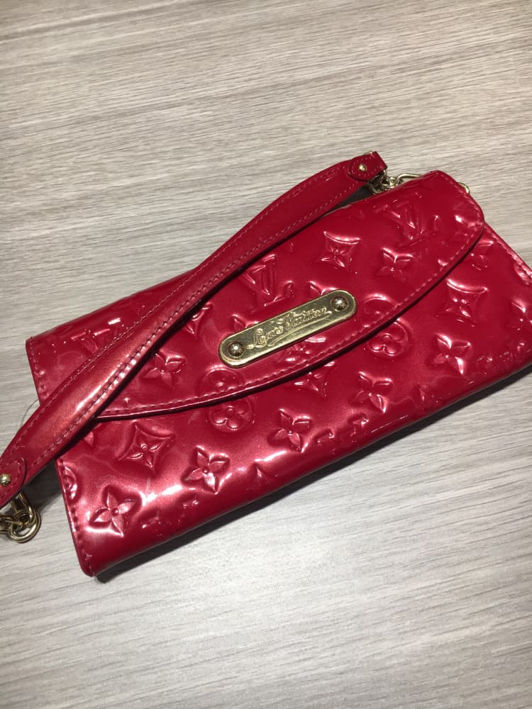 ルイヴィトン★サンセットブルーバード　ショルダーバッグ★買取実績【銀座店/東京都/中央区】 東京都中央区にあるザ・ゴールド 銀座店の画像1