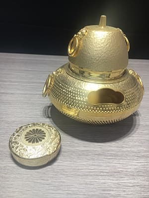 メッキ★茶釜・朱肉入【銀座店】 東京都中央区にあるザ・ゴールド 銀座店の画像1