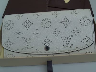 ポルトフォイユイリス【砺波店】 富山県砺波市にあるザ・ゴールド 砺波店（※砺波中神店に移転いたしました）の画像1