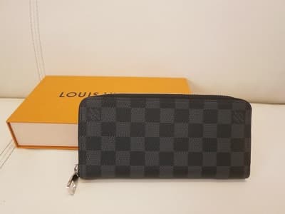 ルイヴィトン長財布　ジッピーウォレットヴェルティカル【砺波店】 富山県砺波市にあるザ・ゴールド 砺波店（※砺波中神店に移転いたしました）の画像1