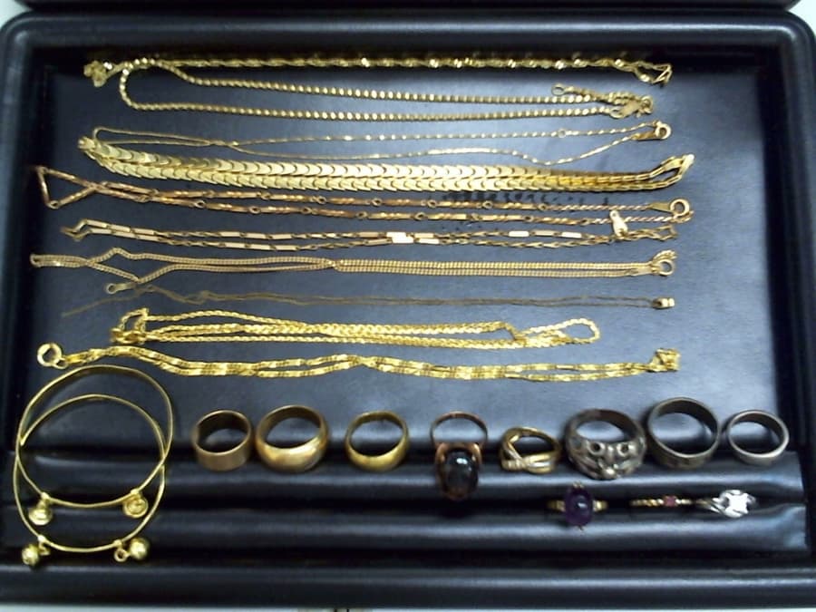 貴金属買取【高岡店】 富山県高岡市にあるザ・ゴールド 高岡店（※9/27に高岡横田店に移転いたしました）の画像1