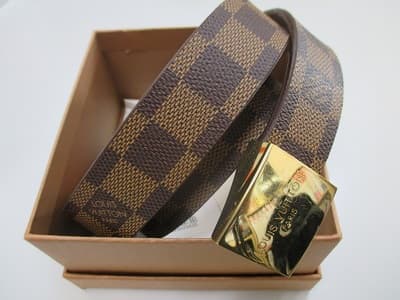 ルイヴィトン・サンチュール（ベルト）【高岡店】 富山県高岡市にあるザ・ゴールド 高岡店（※9/27に高岡横田店に移転いたしました）の画像1