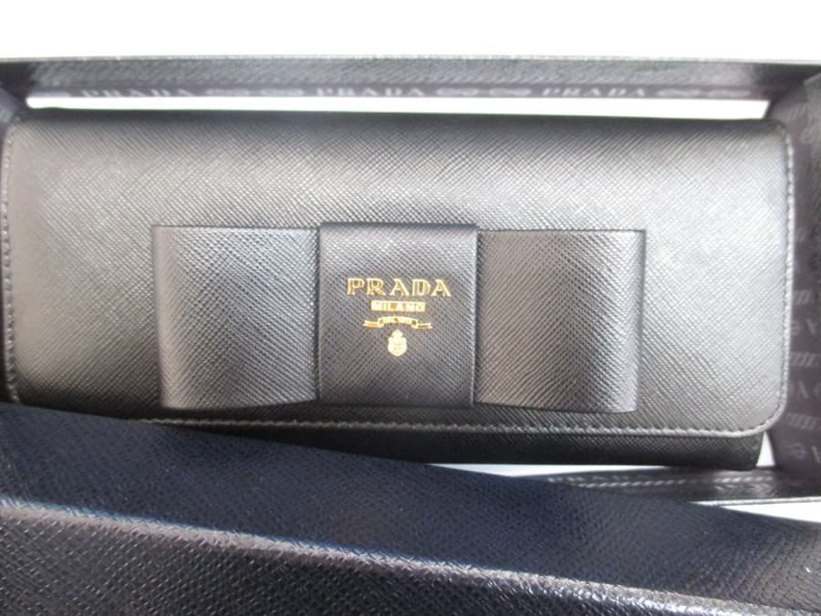 プラダの財布【高岡店】 富山県高岡市にあるザ・ゴールド 高岡店（※9/27に高岡横田店に移転いたしました）の画像1