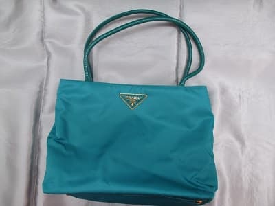 プラダのバッグ　【富山東店】 富山県富山市にあるザ・ゴールド 富山東店の画像1