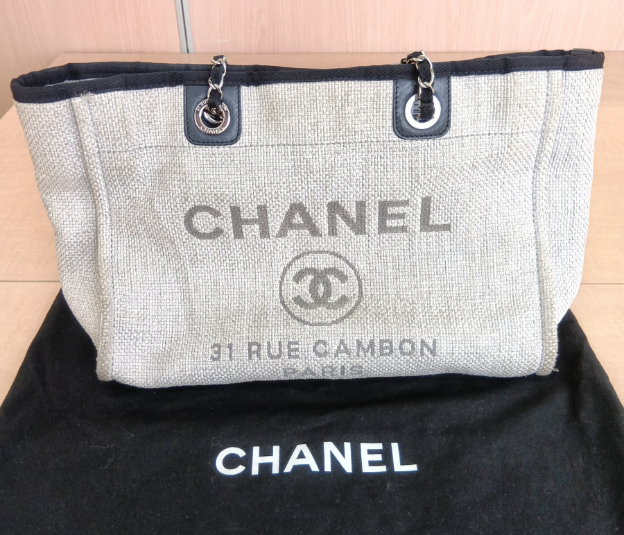 シャネル　CHANEL　ドーヴィルライン　トートバッグ の買取実績【富山東店/富山県/富山市】 富山県富山市にあるザ・ゴールド 富山東店の画像1