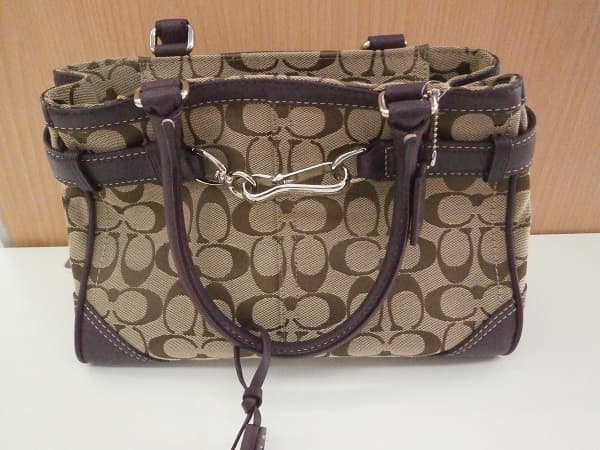 コーチ ハンドバッグ シグネチャー 　【東岡谷店】 長野県諏訪郡にあるザ・ゴールド 東岡谷店の画像1