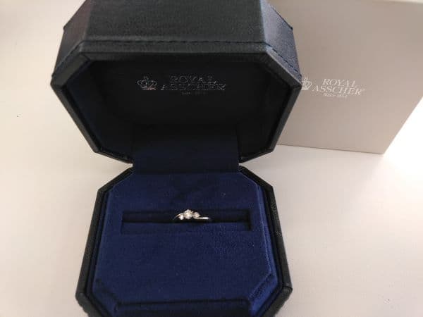 ロイヤルアッシャー　ダイヤモンドリングの買取実績【東岡谷店/長野県/下諏訪町】 長野県諏訪郡にあるザ・ゴールド 東岡谷店の画像1