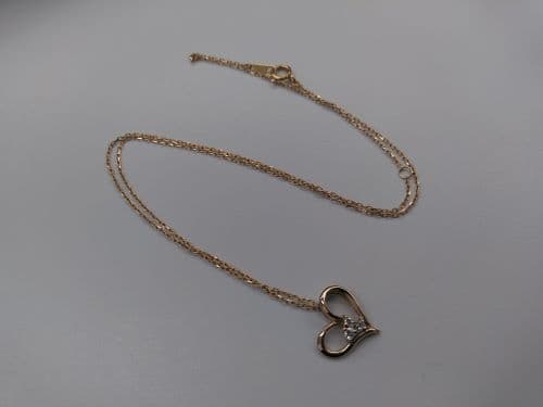 K18 　ネックレスの買取実績【東岡谷店/長野県/諏訪郡】 長野県諏訪郡にあるザ・ゴールド 東岡谷店の画像1