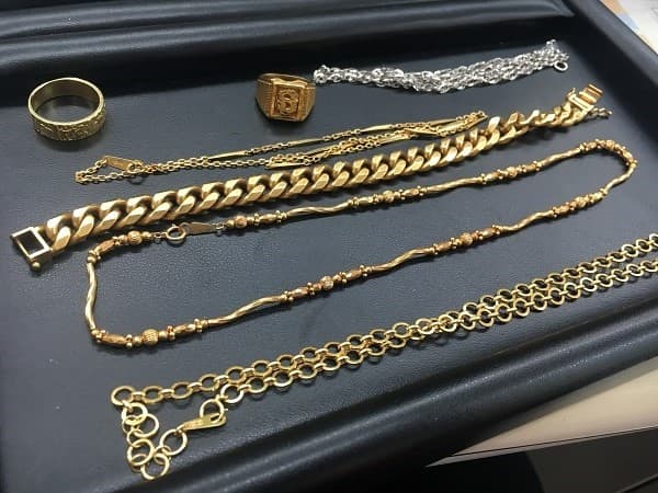 貴金属【東岡谷店】 長野県諏訪郡にあるザ・ゴールド 東岡谷店の画像1