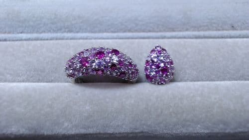 サファイアリングとトップの買取実績【東岡谷店/長野県/下諏訪町】 長野県諏訪郡にあるザ・ゴールド 東岡谷店の画像1