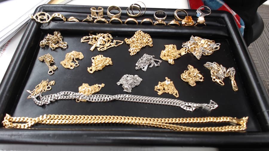 貴金属 【東岡谷店】 長野県諏訪郡にあるザ・ゴールド 東岡谷店の画像1