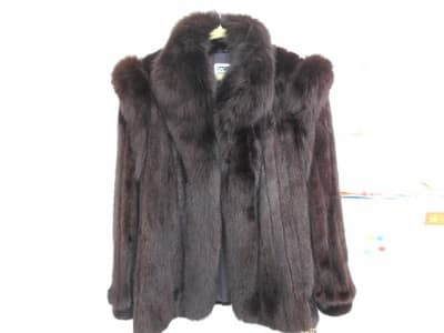 毛皮コート　【長池店】 長野県長野市にあるザ・ゴールド 長池店の画像1