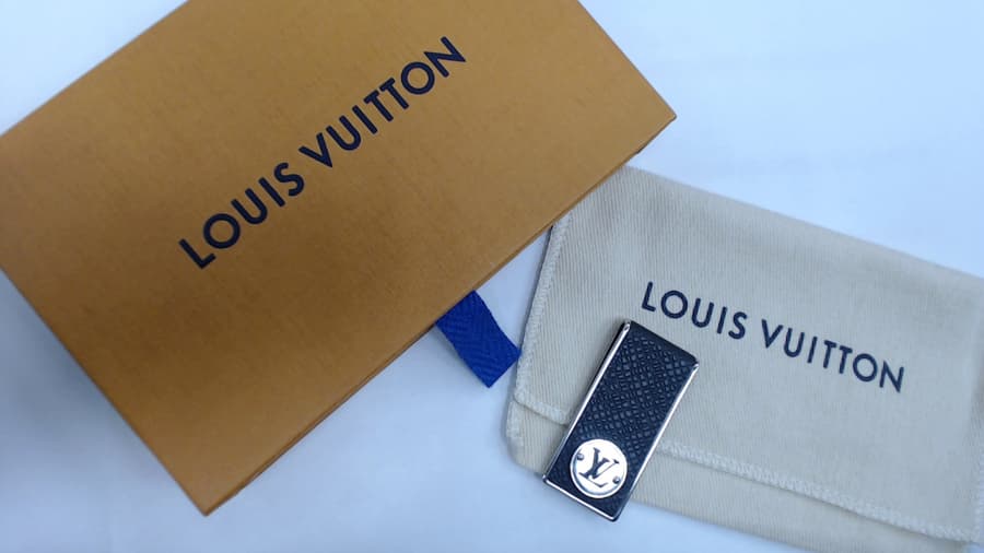 ルイ・ヴィトン　パンスアビエ　ネオLVクラブの買取実績【諏訪店/長野県/諏訪市】 長野県諏訪市にあるザ・ゴールド 諏訪店の画像1