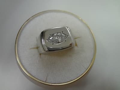 ダイヤ　プラチナリング　【諏訪店】 長野県諏訪市にあるザ・ゴールド 諏訪店の画像1