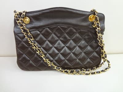 シャネル　ショルダーバッグ【諏訪店】 長野県諏訪市にあるザ・ゴールド 諏訪店の画像1