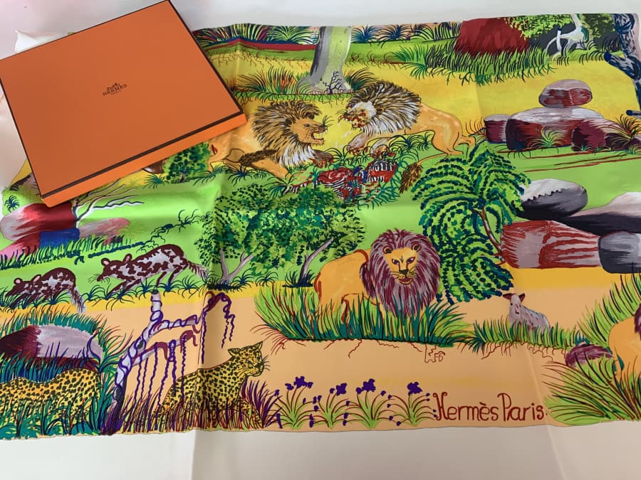 エルメス　スカーフ【伊那店】 長野県伊那市にあるザ・ゴールド 伊那店の画像1