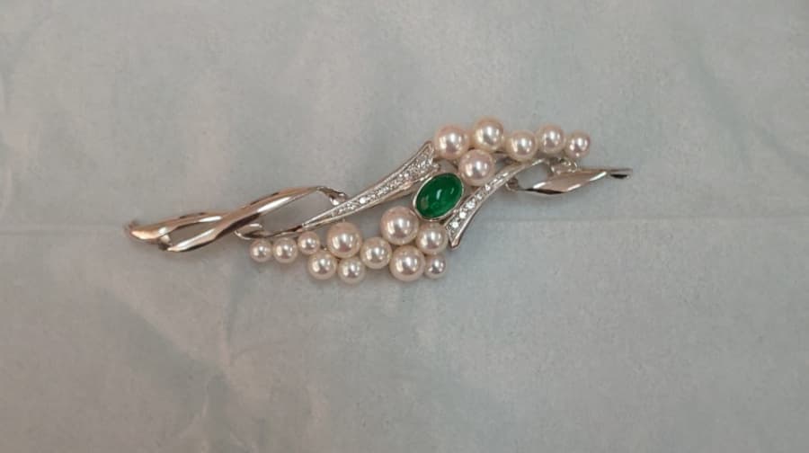 プラチナ850ダイヤパール付きブローチの買取実績【伊那店/長野県/上伊那郡】 長野県伊那市にあるザ・ゴールド 伊那店の画像1