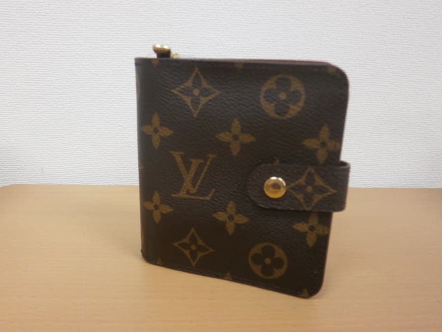 ルイ・ヴィトン　コンパクト・ジップ 【伊那店】 長野県伊那市にあるザ・ゴールド 伊那店の画像1