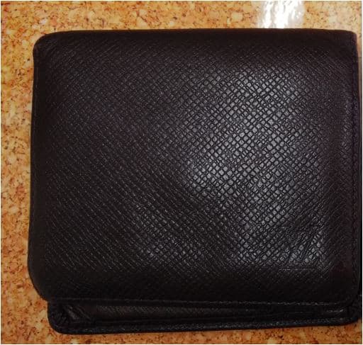 ルイ・ヴィトン二つ折り財布【南松本店】 長野県松本市にあるザ・ゴールド 南松本店の画像1