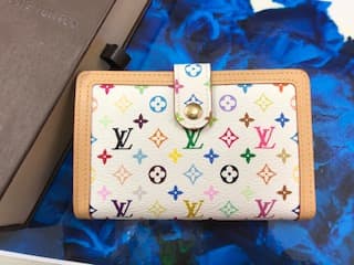 ＬＶポルトフォイユ　ヴィエノワ【南松本店】 長野県松本市にあるザ・ゴールド 南松本店の画像1