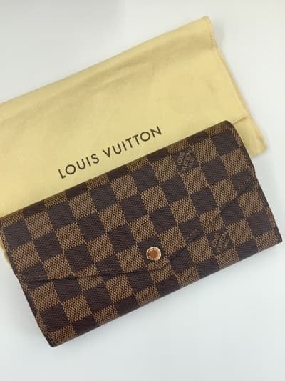 ルイヴィトン　ポルトフォイユ・サラ【飯田上郷店】 長野県飯田市にあるザ・ゴールド 飯田上郷店（※飯田インター店に移転いたしました）の画像1