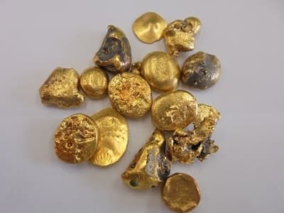 金の塊【飯田上郷店】 長野県飯田市にあるザ・ゴールド 飯田上郷店（※飯田インター店に移転いたしました）の画像1