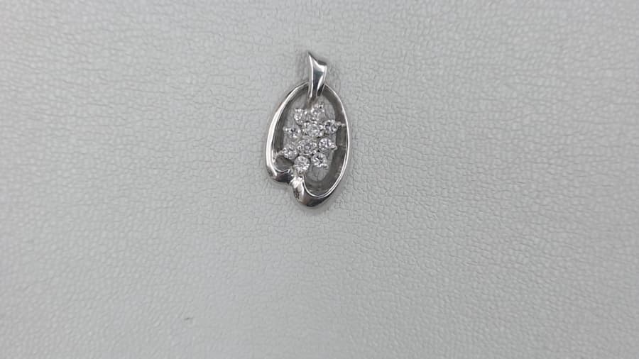 プラチナ900　メレダイヤ付きトップ【穂高店】 長野県安曇野市にあるザ・ゴールド 穂高店の画像1